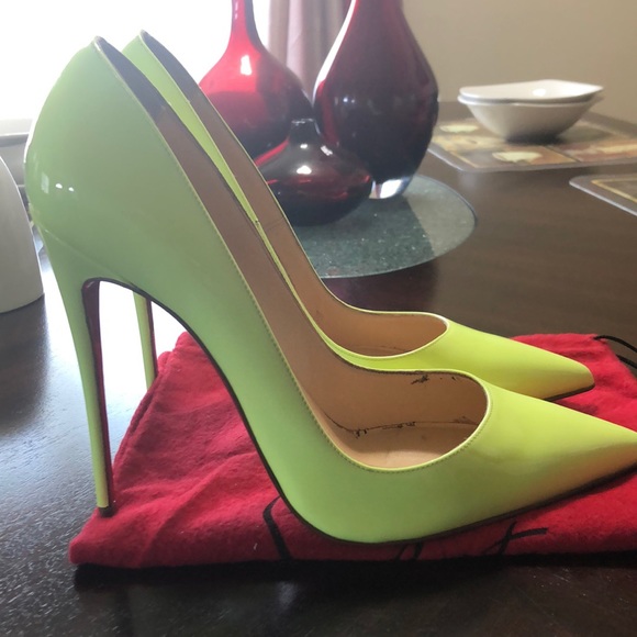 I’m selling Christian Louboutin - Picture 3 of 6
